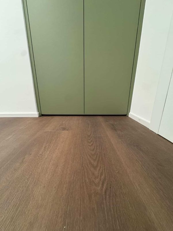 Foto reale di pavimento SPC FLOW XL in cucina — casa reale della community Casa Match