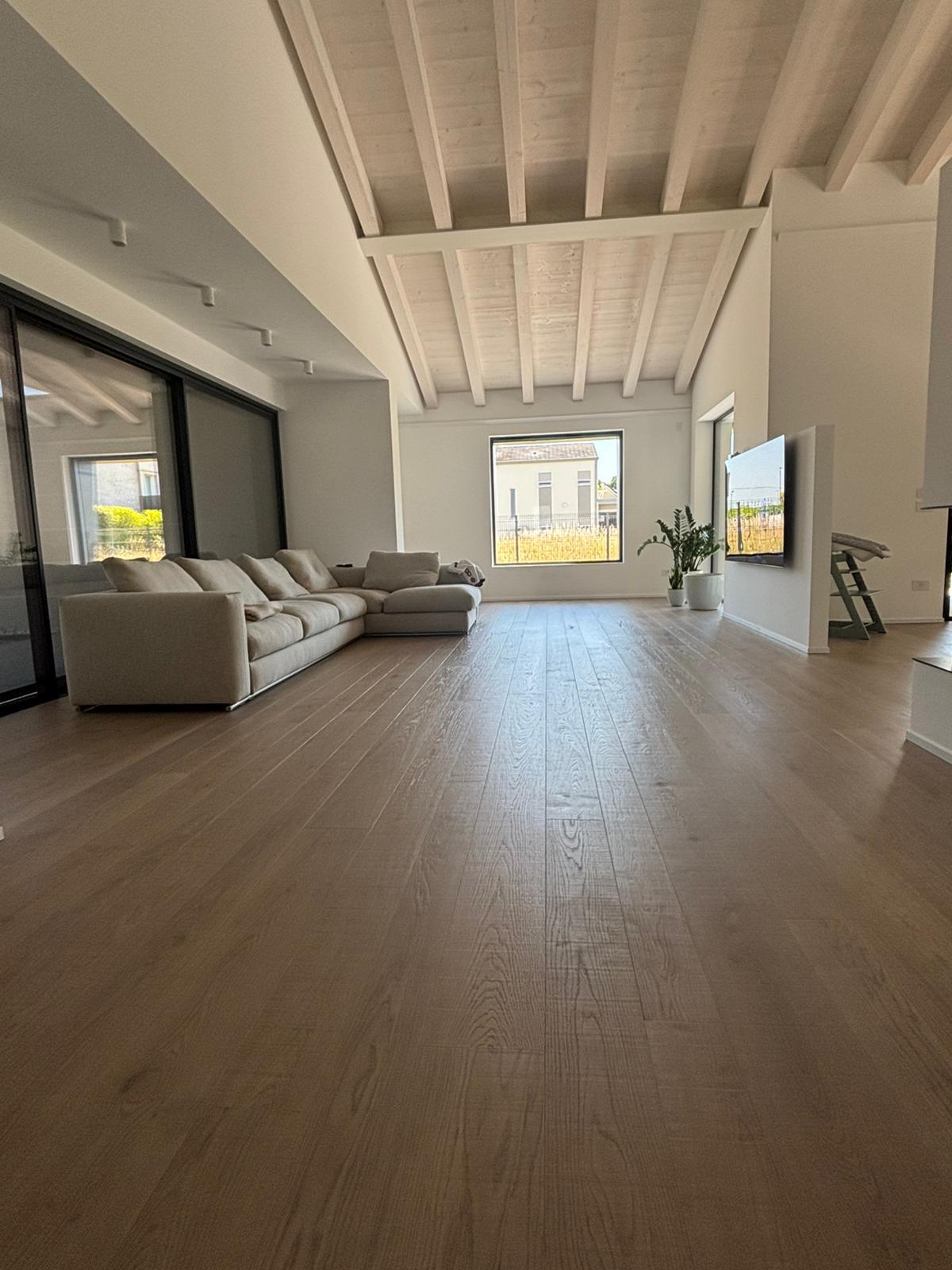 Foto 1 di Parquet di qualità per tutta la vita