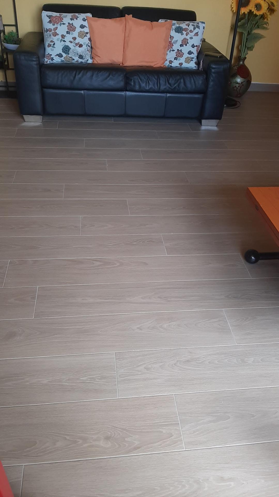 Casa reale con ERGON · MO