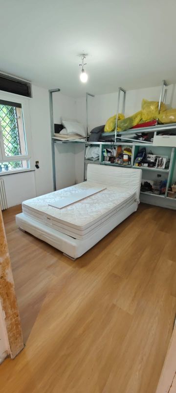 Foto reale di pavimento SPC colore sahara DECO DECKING CLAP 3D — casa reale della community Casa Match