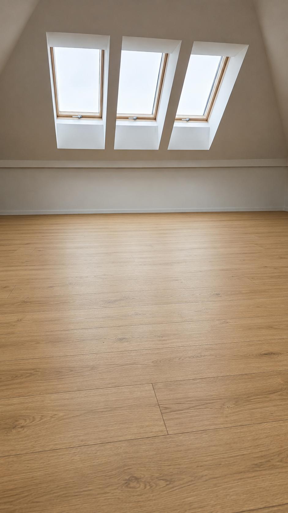 Foto 2 di Idrowood MEG: bello e resistente per tutta la casa