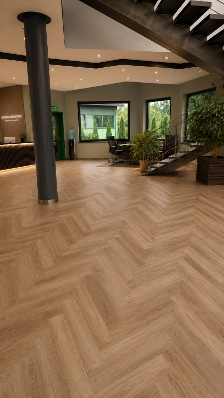 Foto reale di pavimento SPC colore ural FLOW SPINA — casa reale della community Casa Match